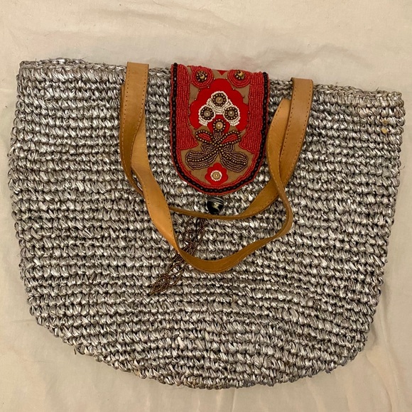 Beautifully Hand crafted Silver Tote from Bali - Picture 2 of 8